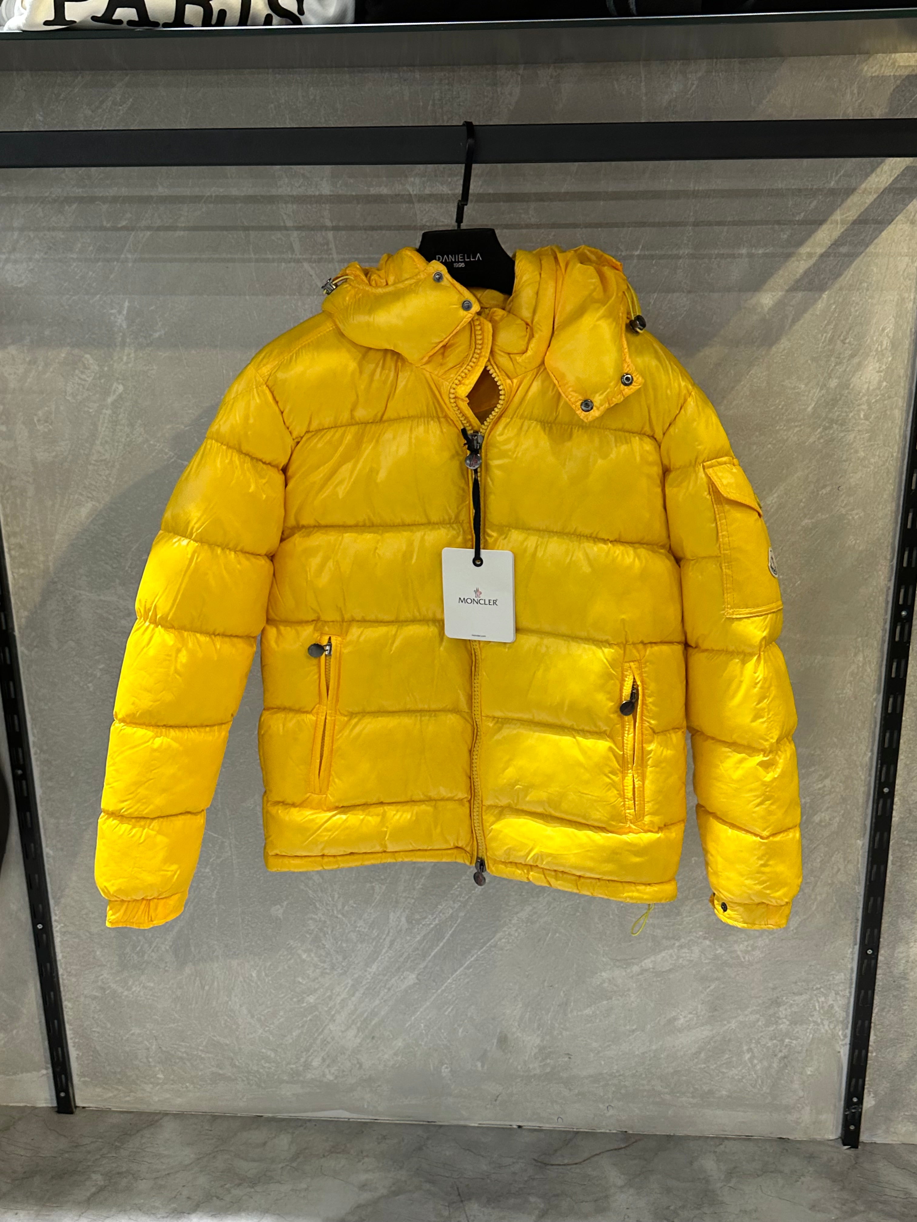 Moncler Maya - MCR03