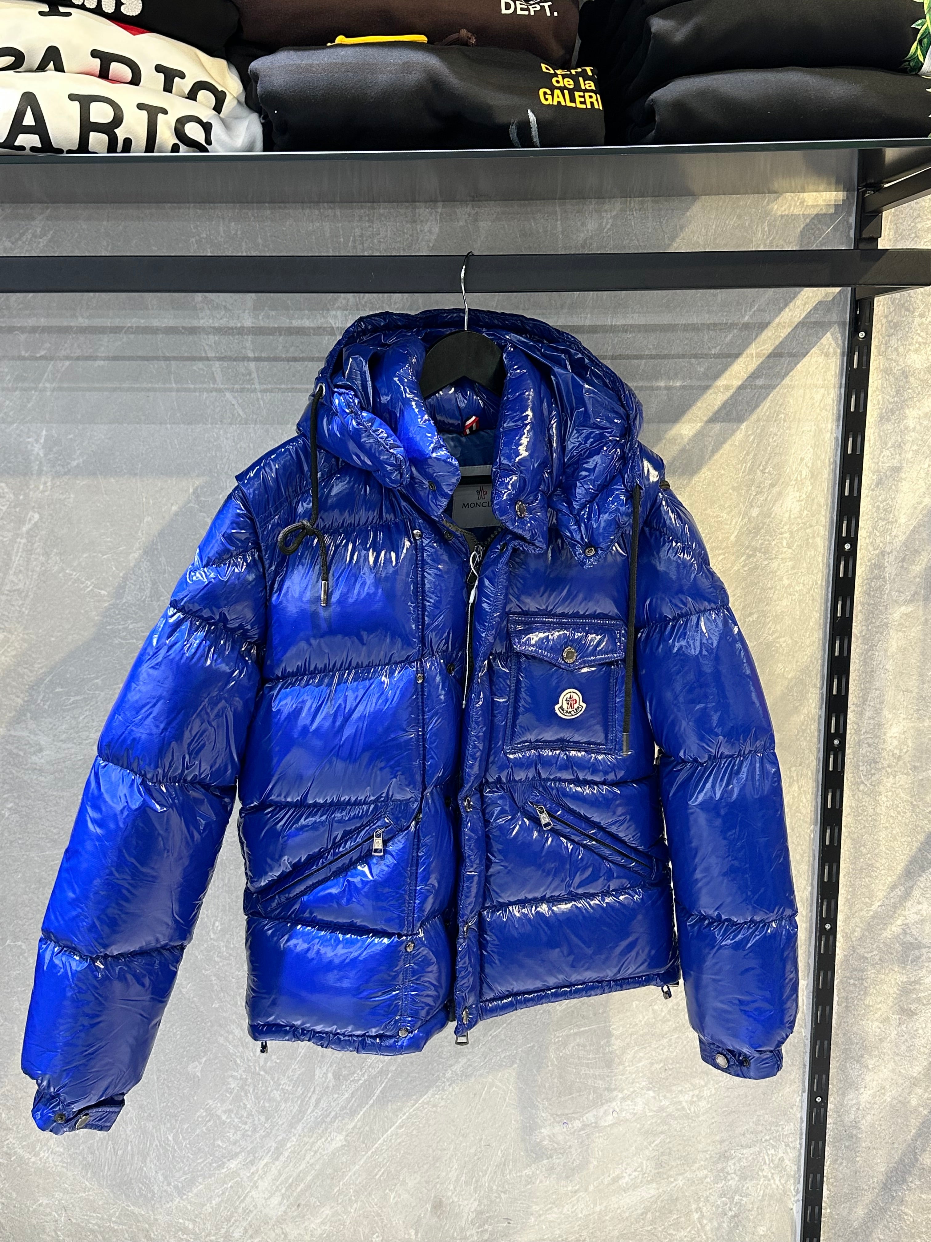 Moncler Seazon25 - MCR02